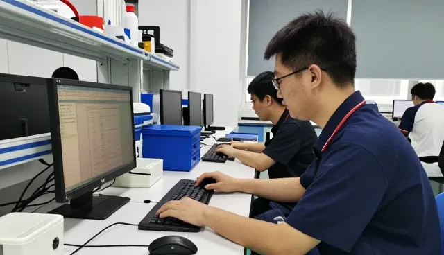 软件如何利用注重人才培养提升价值